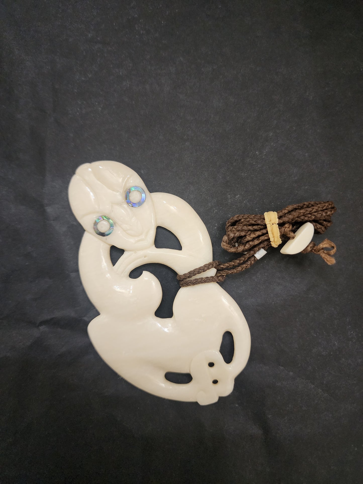 Tiki - Whalebone