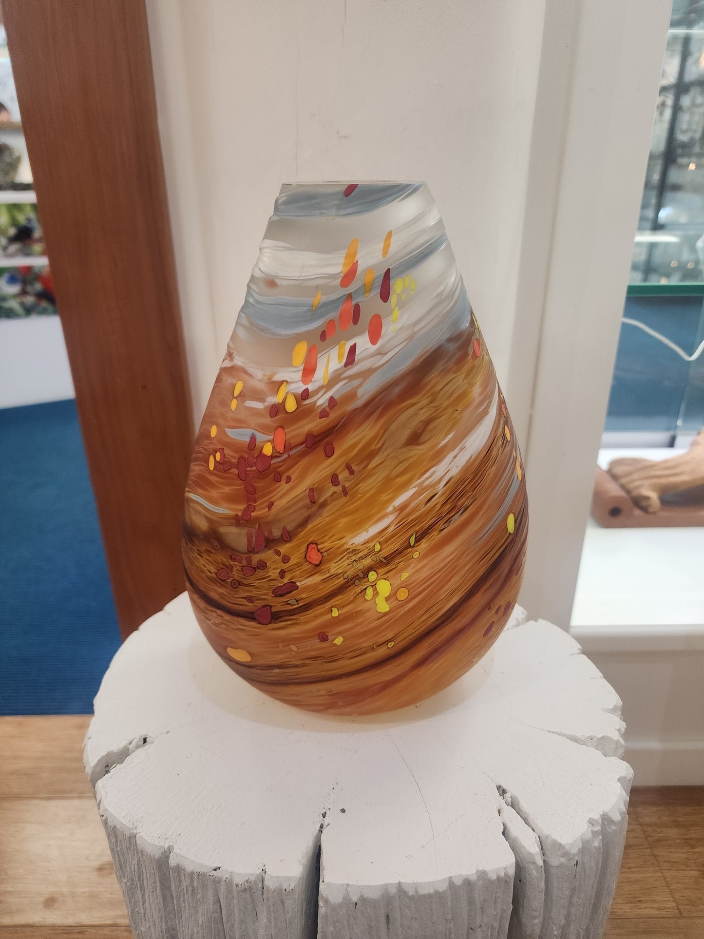 Volcanic Tear Vase (Medium)