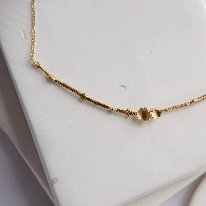 Briar Arc Necklace