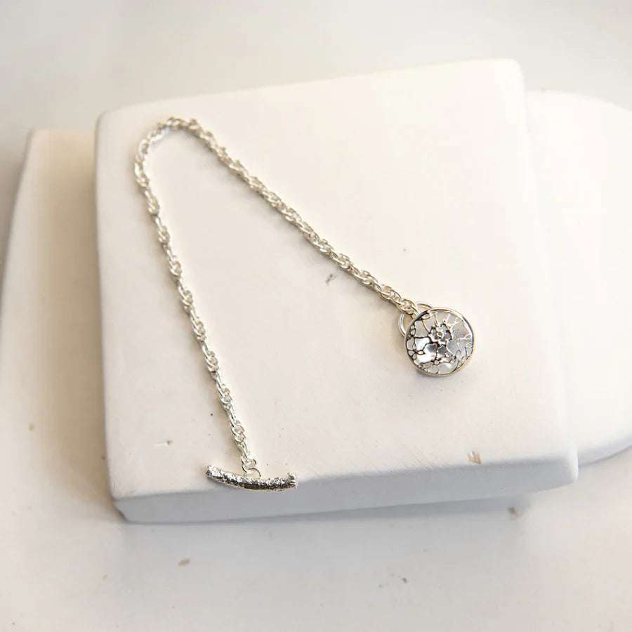 Lace Pod Bracelet