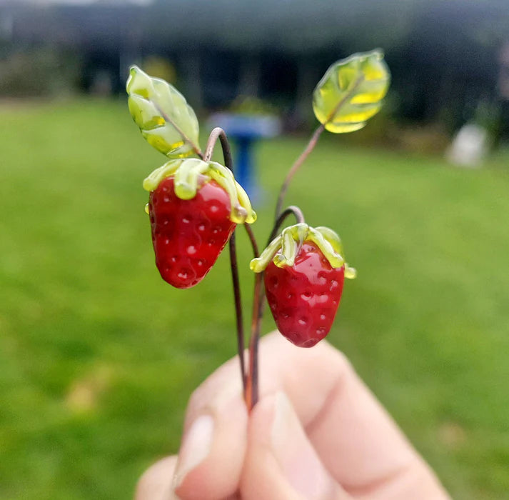 Mini Strawberry Stem