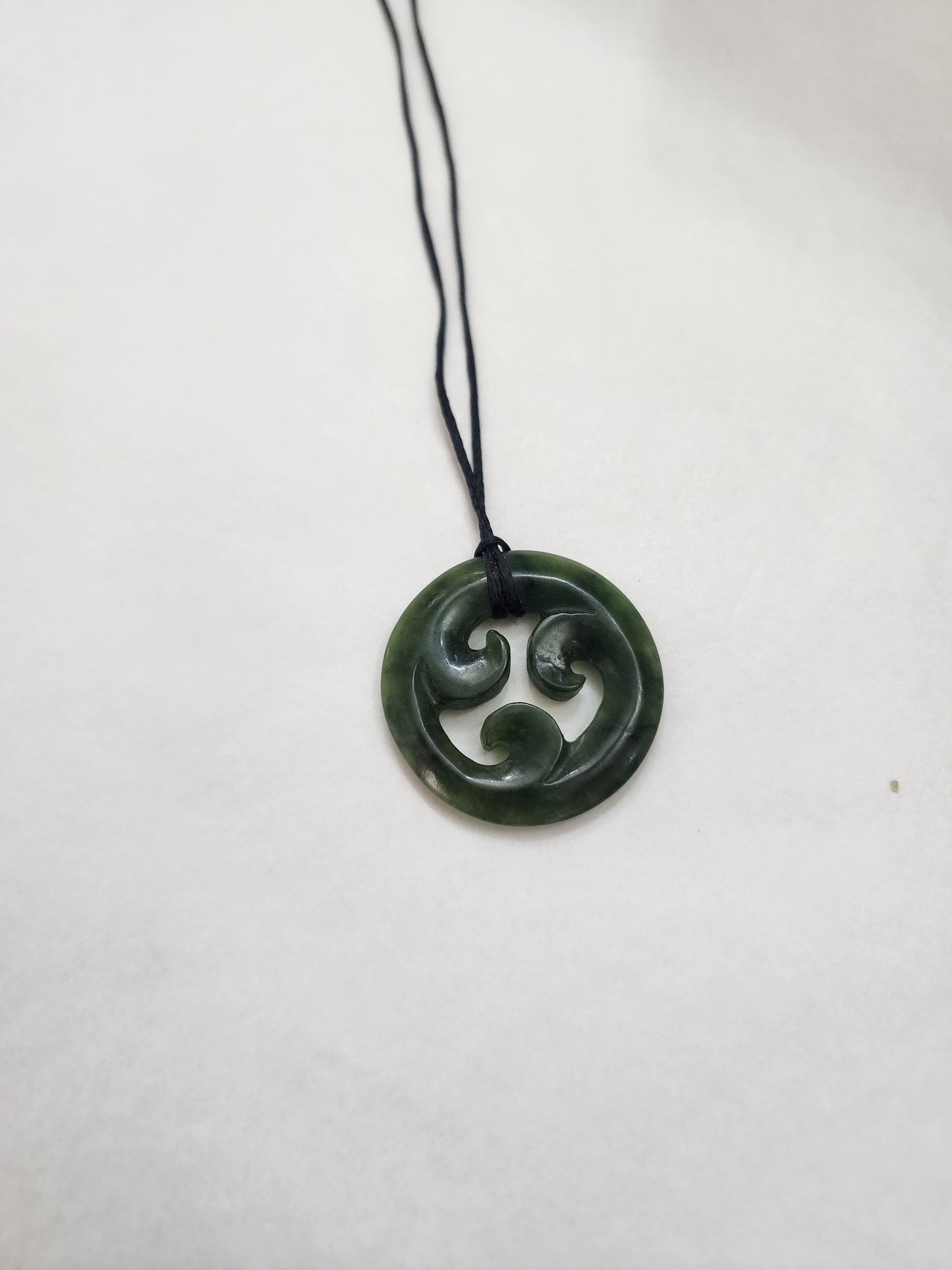 Korus in Small Circle Pendant - Pounamu