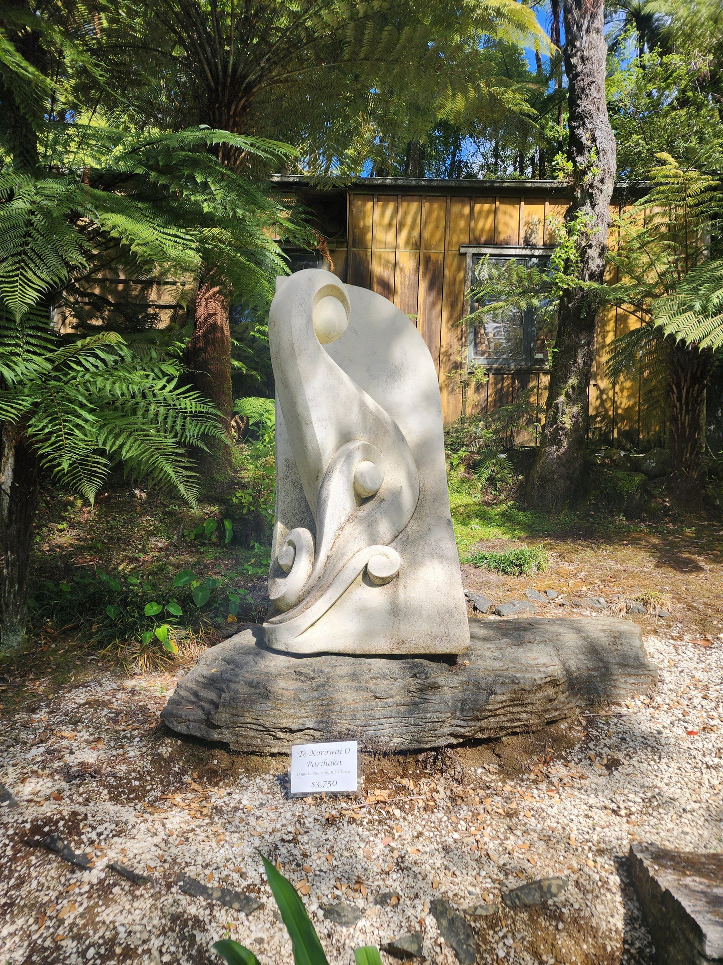 Te Korowai O Parihaka