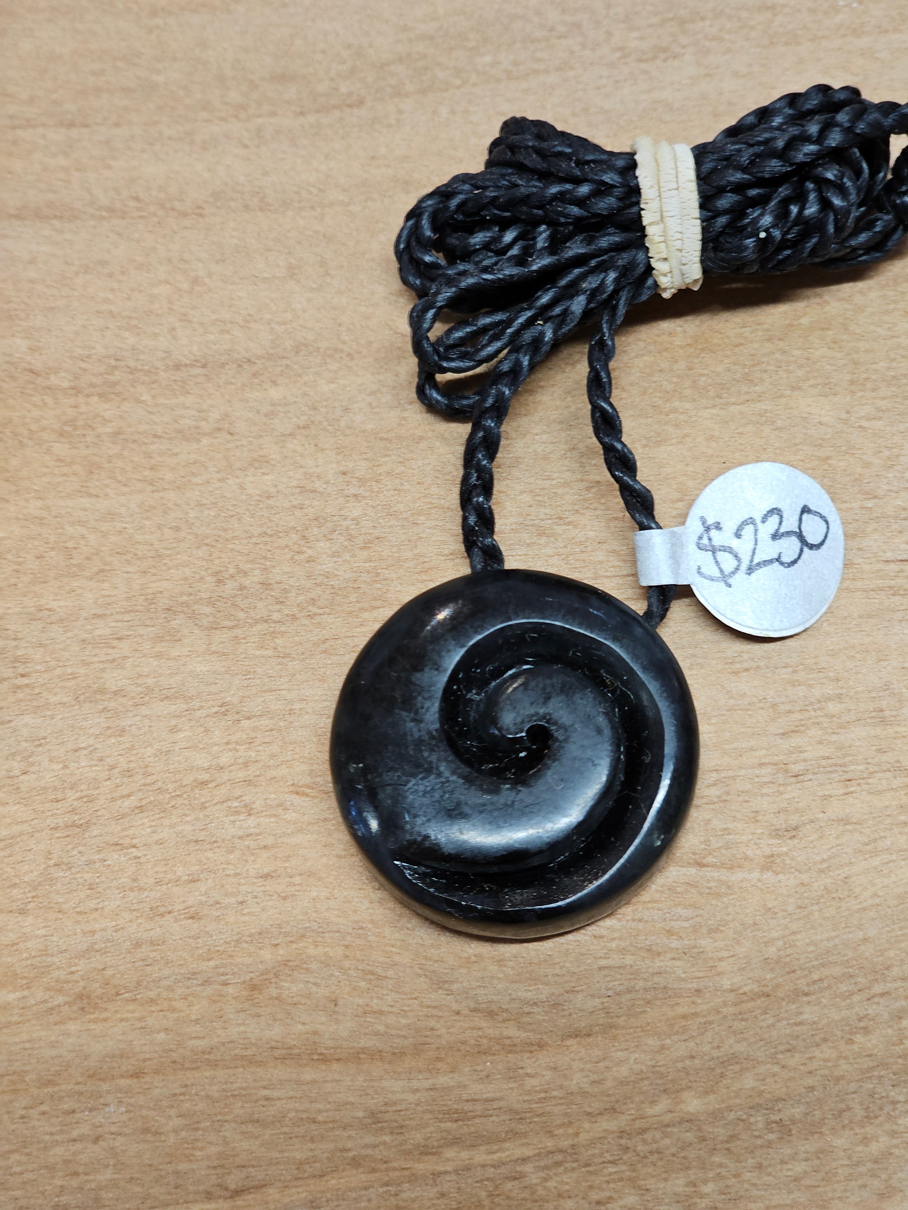 Medium Closed Koru Pounamu