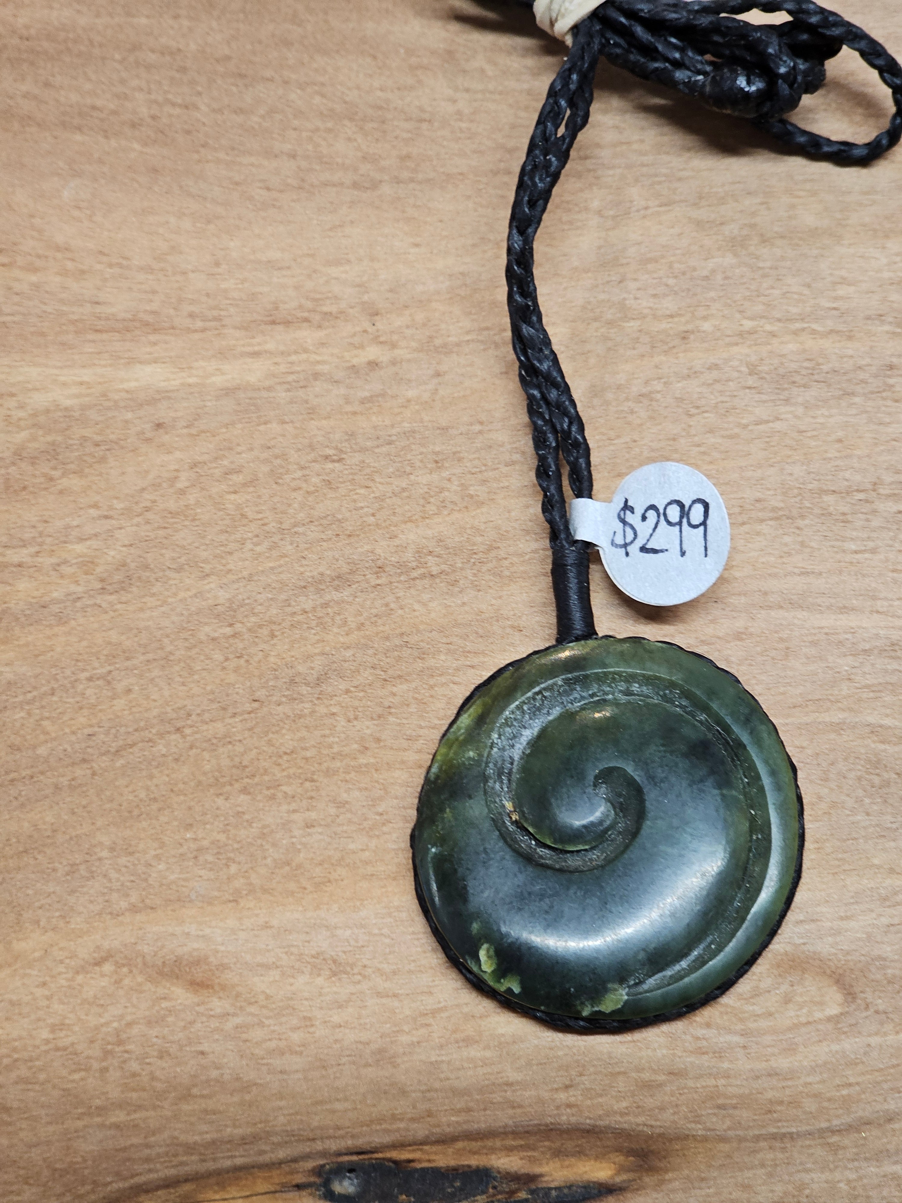 Large Closed Koru Pounamu