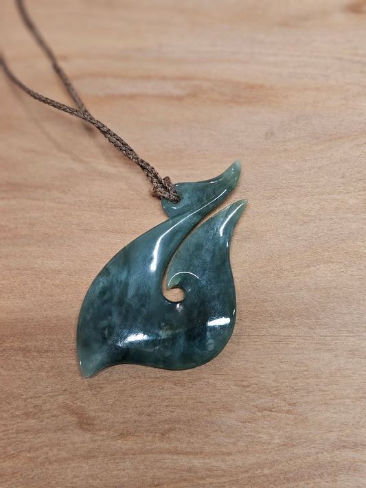 Hook Pendant - Pounamu