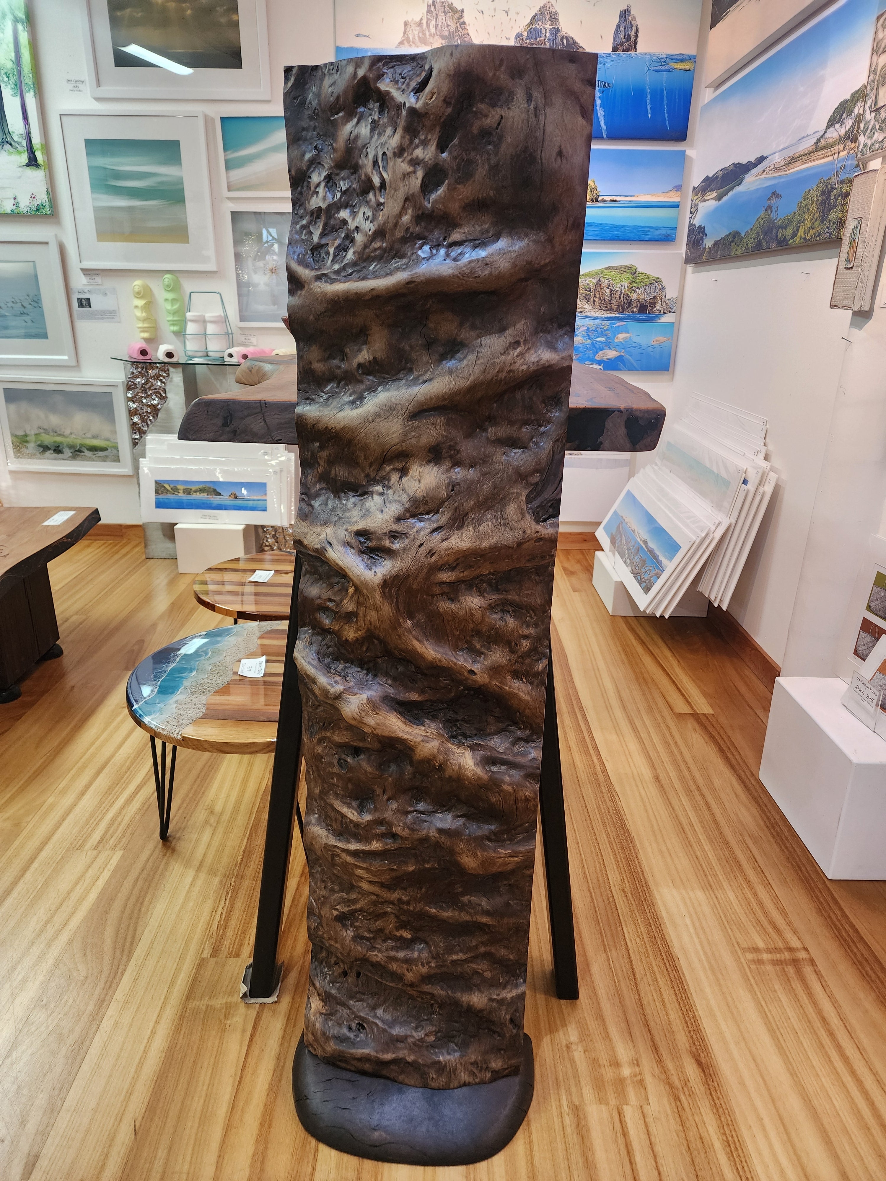 Puriri Totem