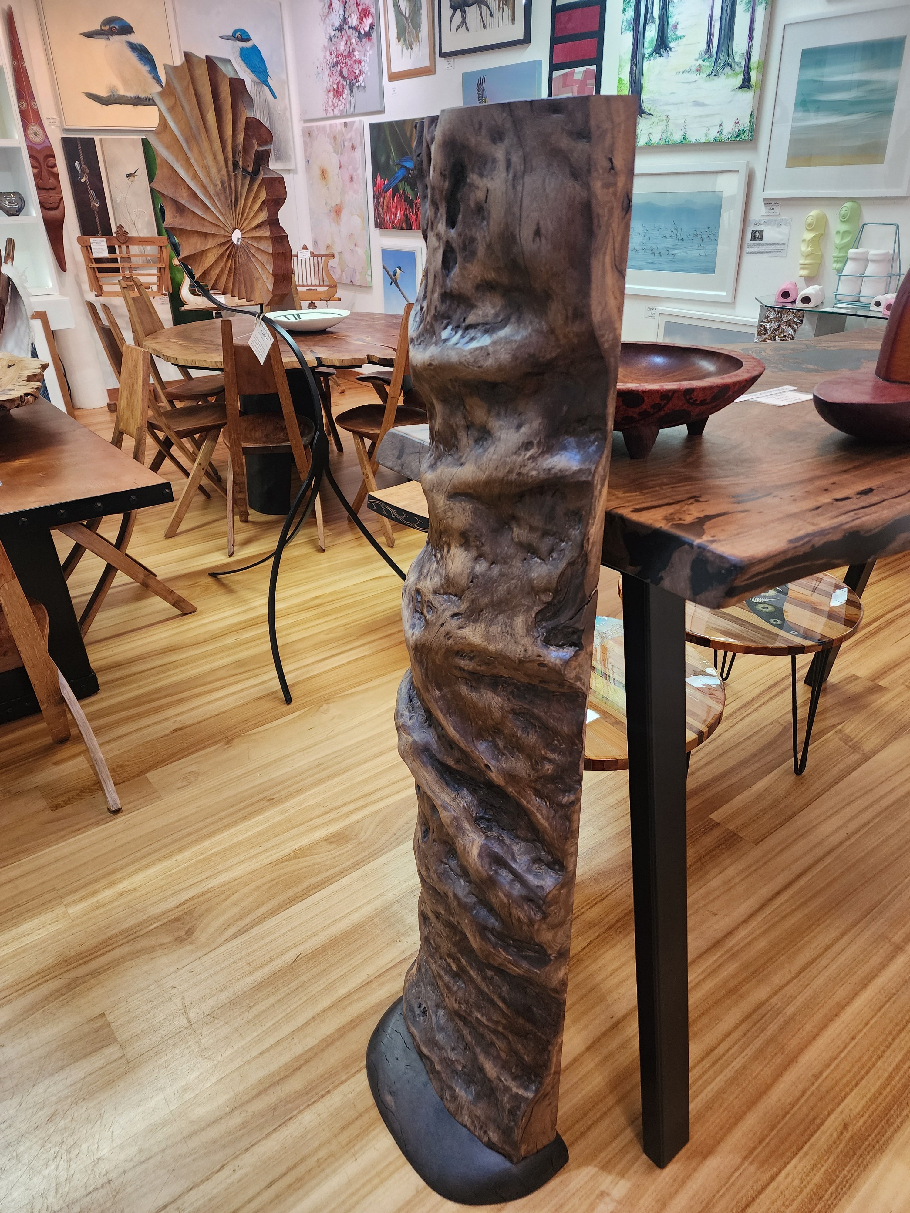 Puriri Totem