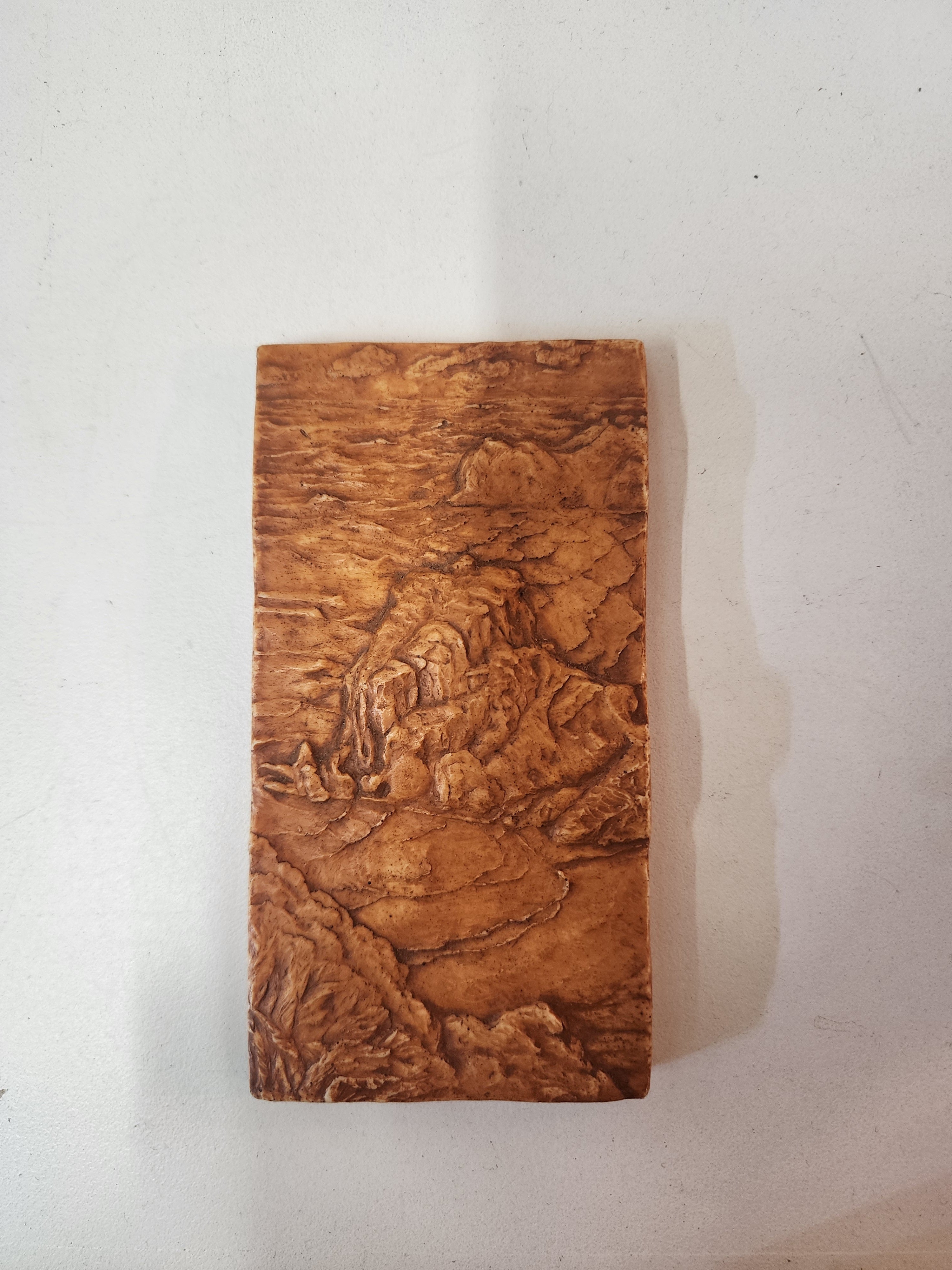 Piha Sienna - Bas Relief Tile