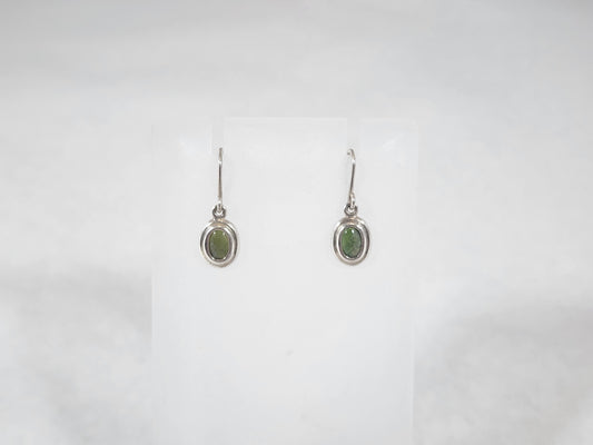 Pounamu Small Oval - Earring