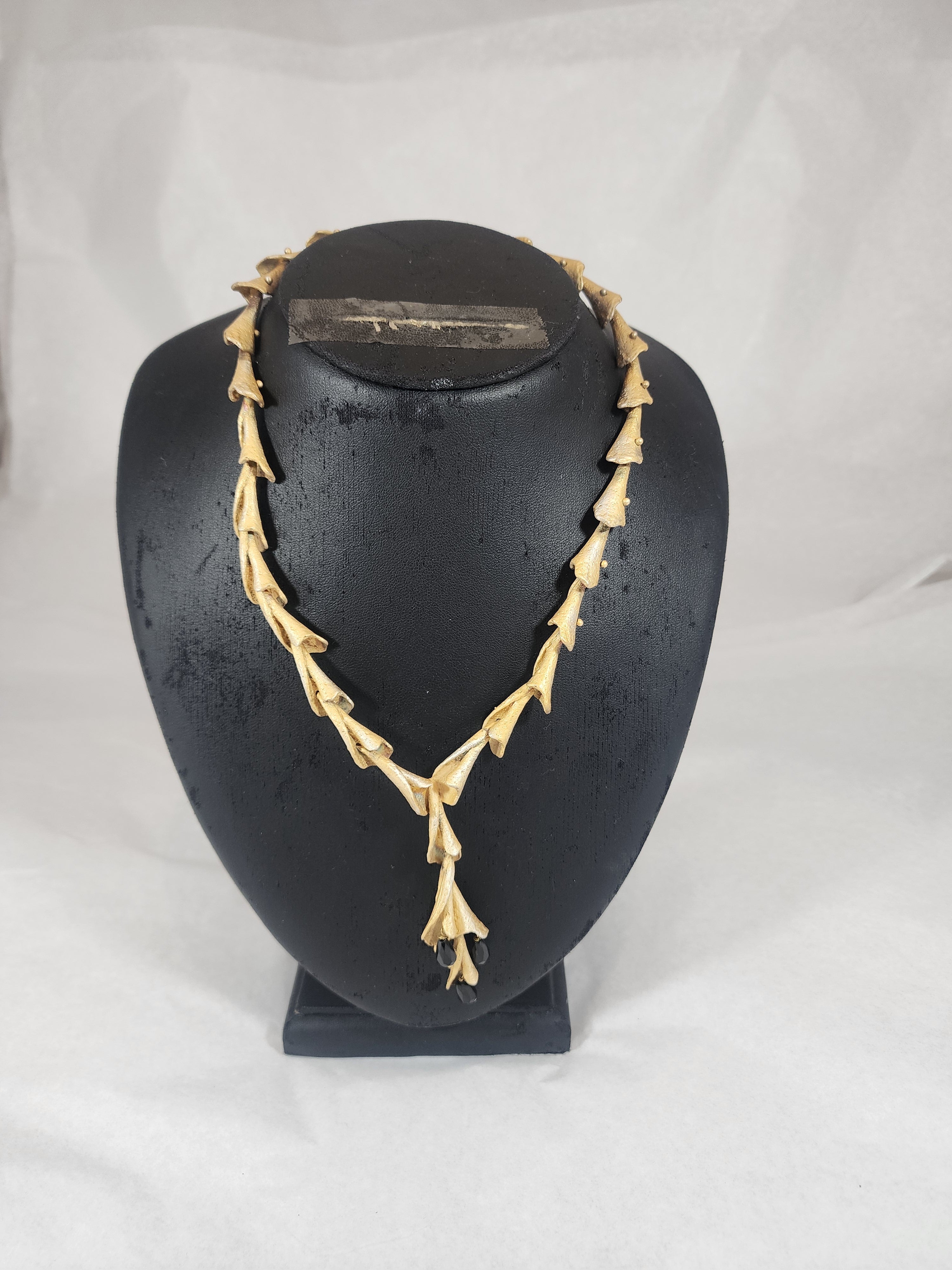 Antiqua Necklace