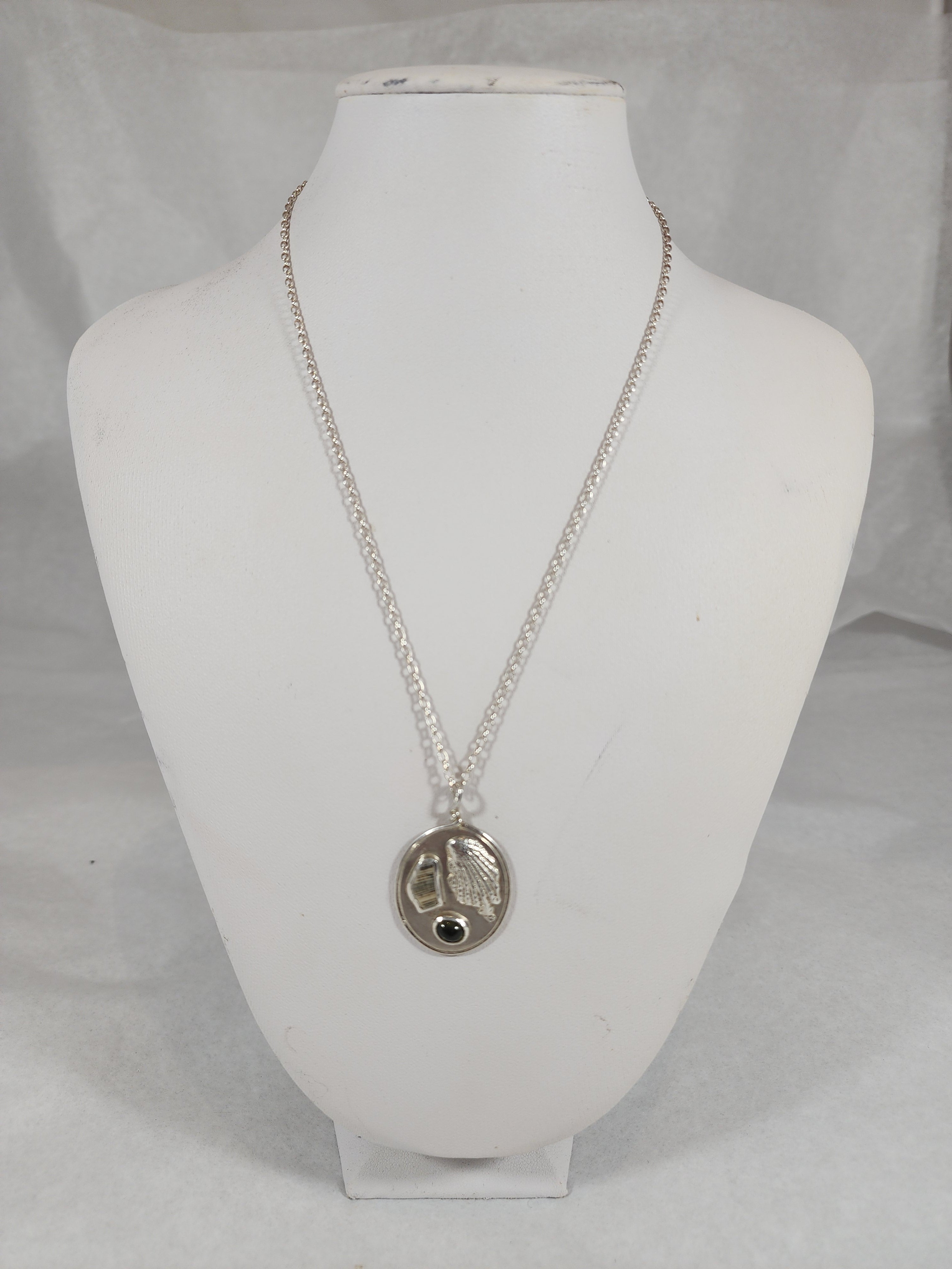 Green Tourmaline Shell Casting - Necklace