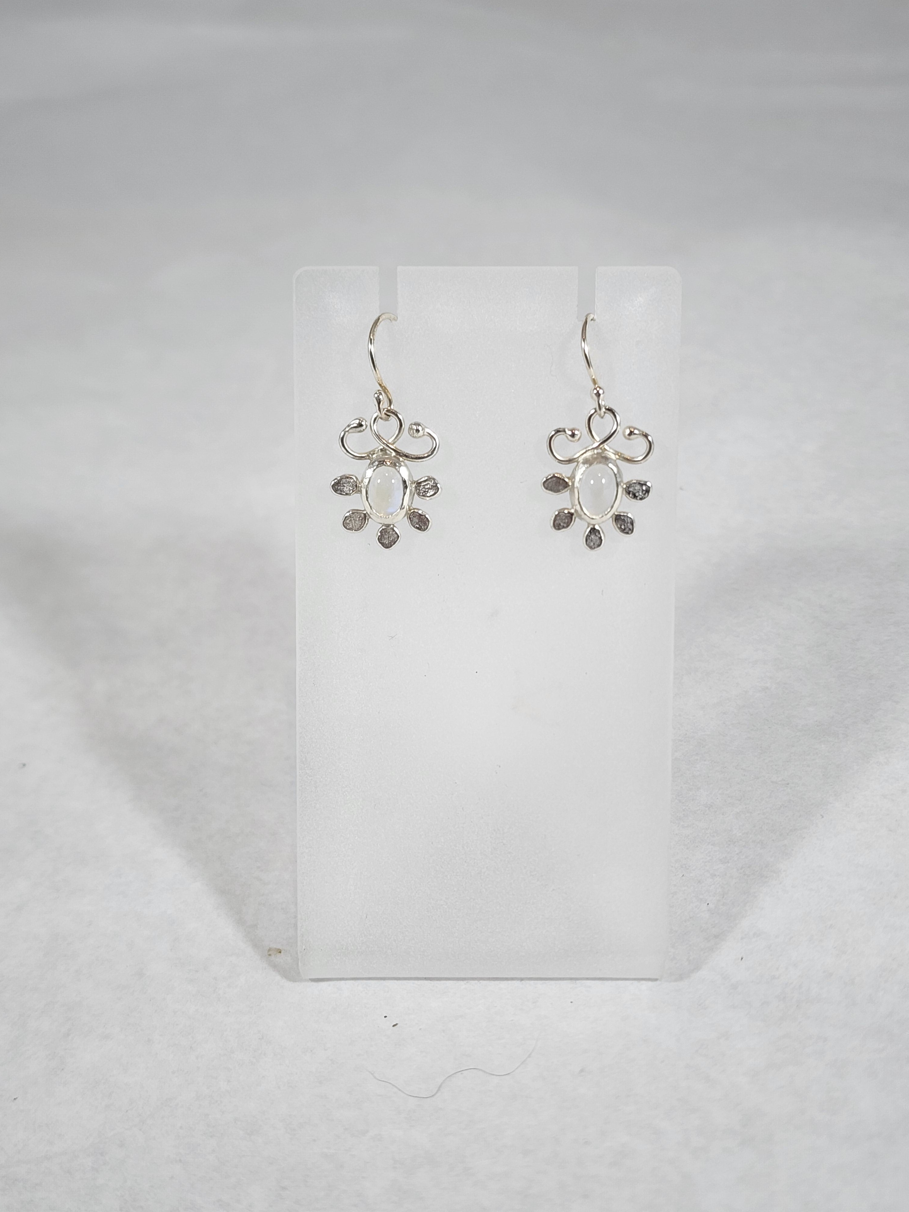 Moonstone Dewdrop - Earring