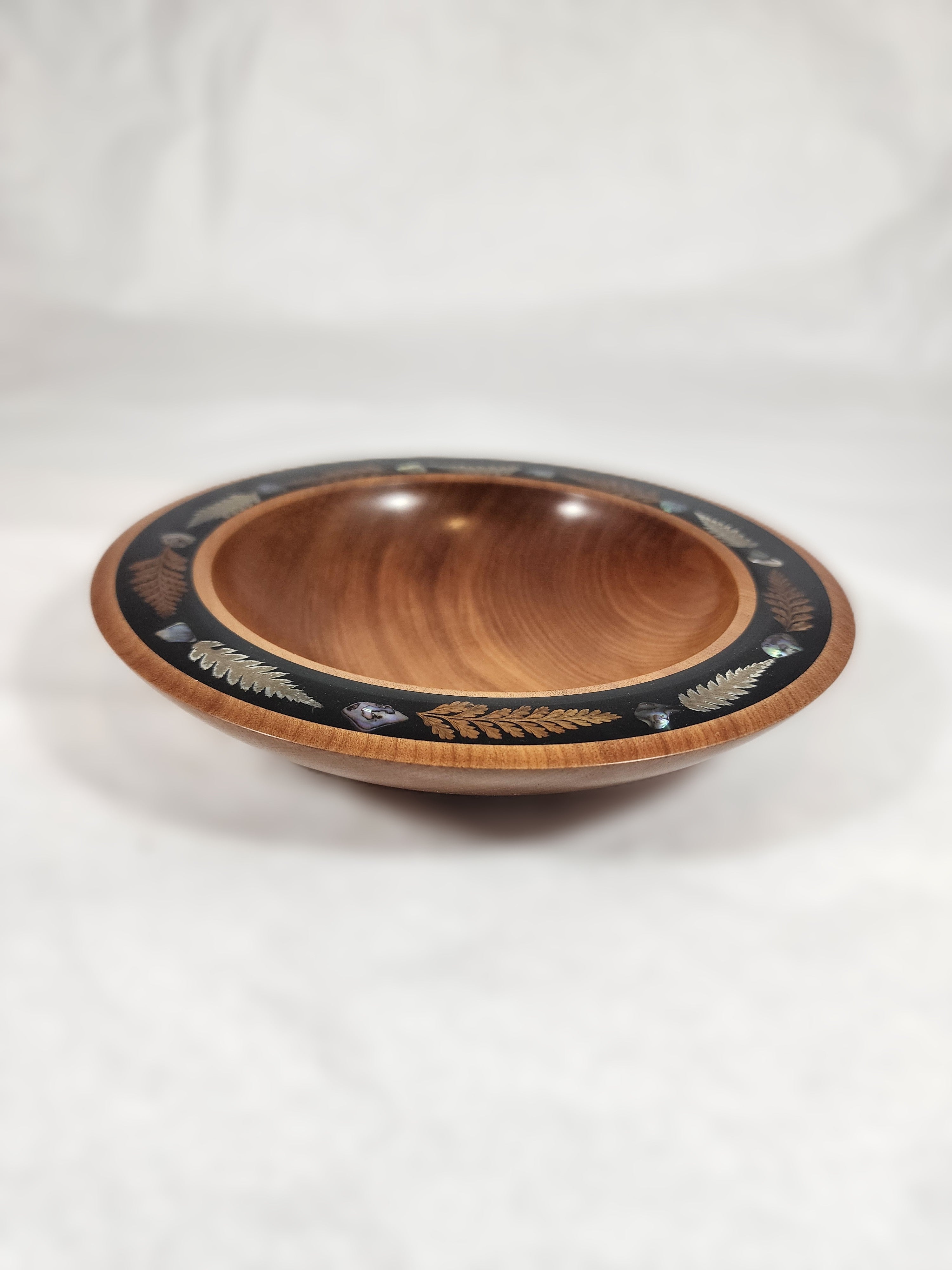 Swamp Kauri - Medium Bowl