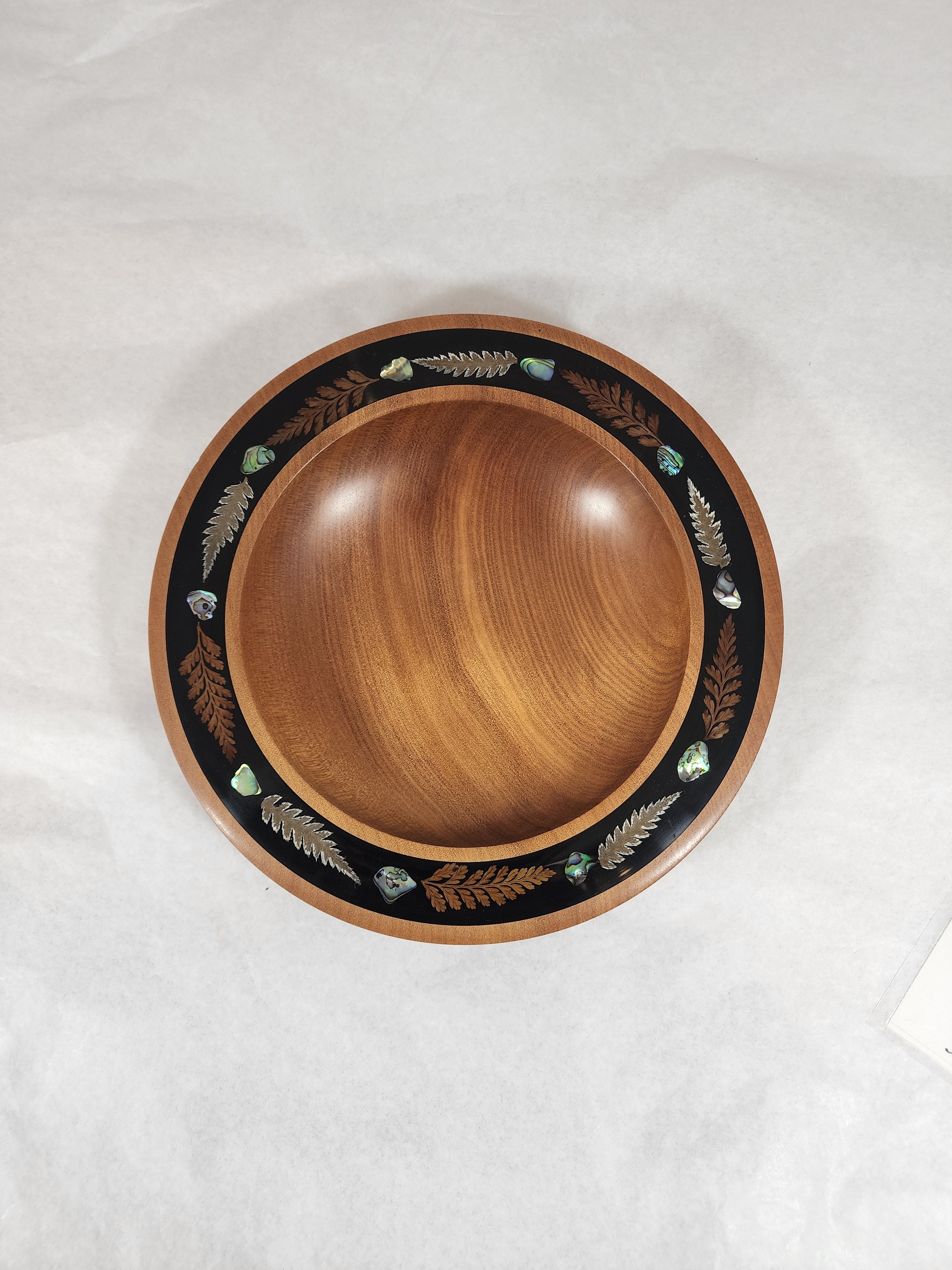 Swamp Kauri - Medium Bowl