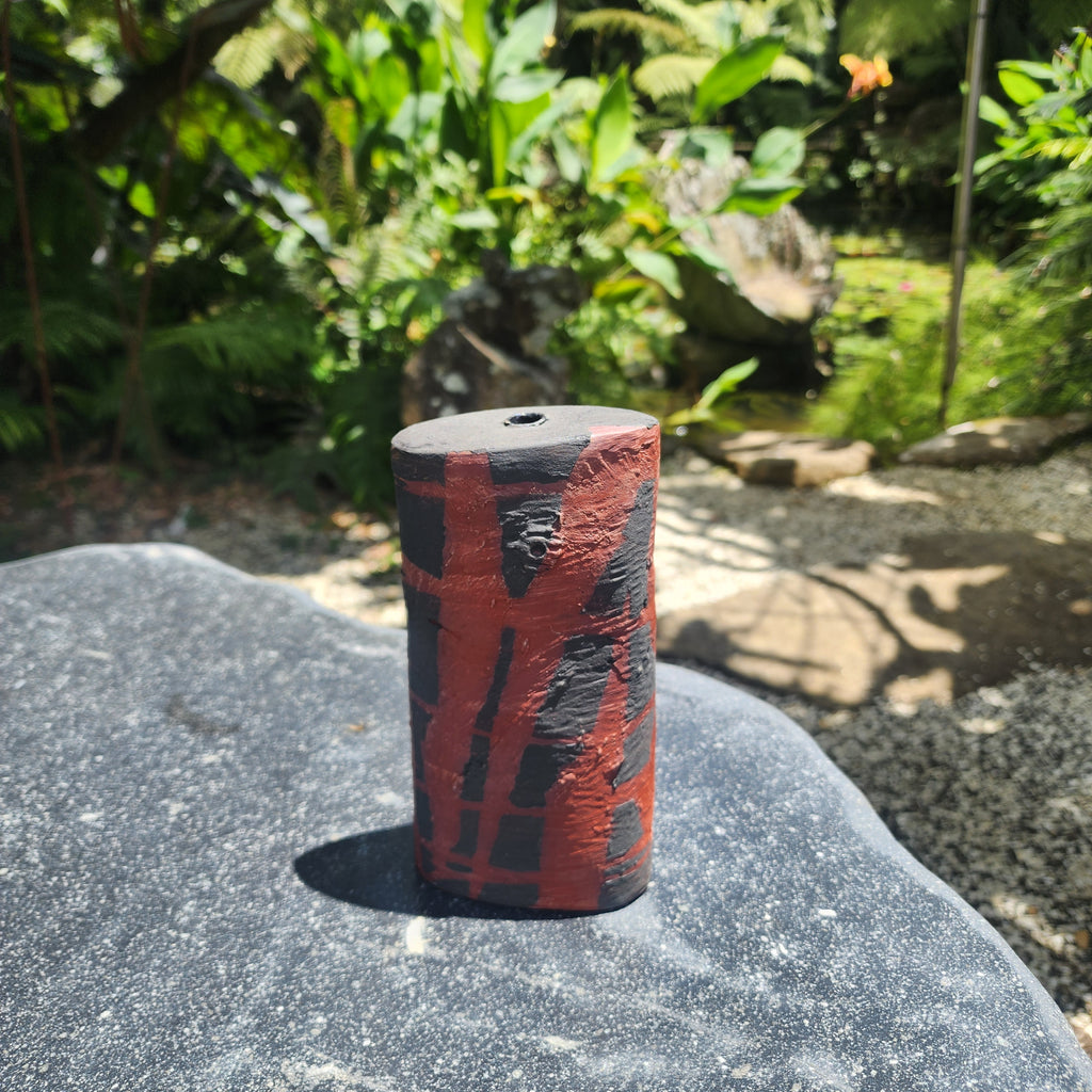 Black Stripe Vase 23/20