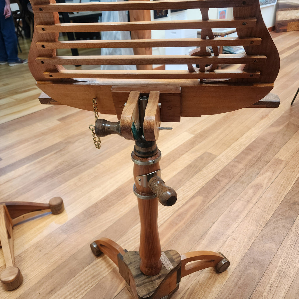 Music Stand with Treble Clef