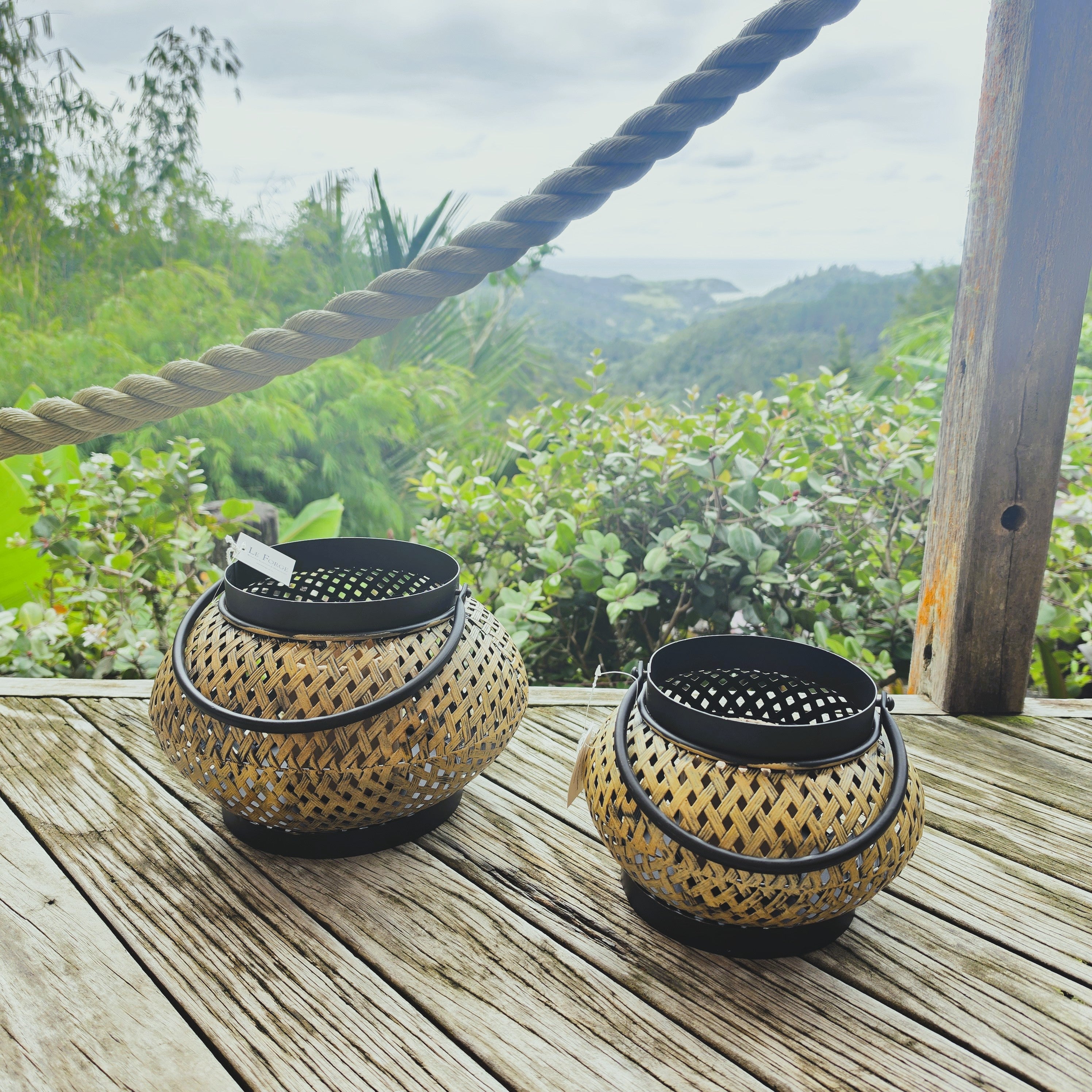 Mila Lantern (Gold & Black)