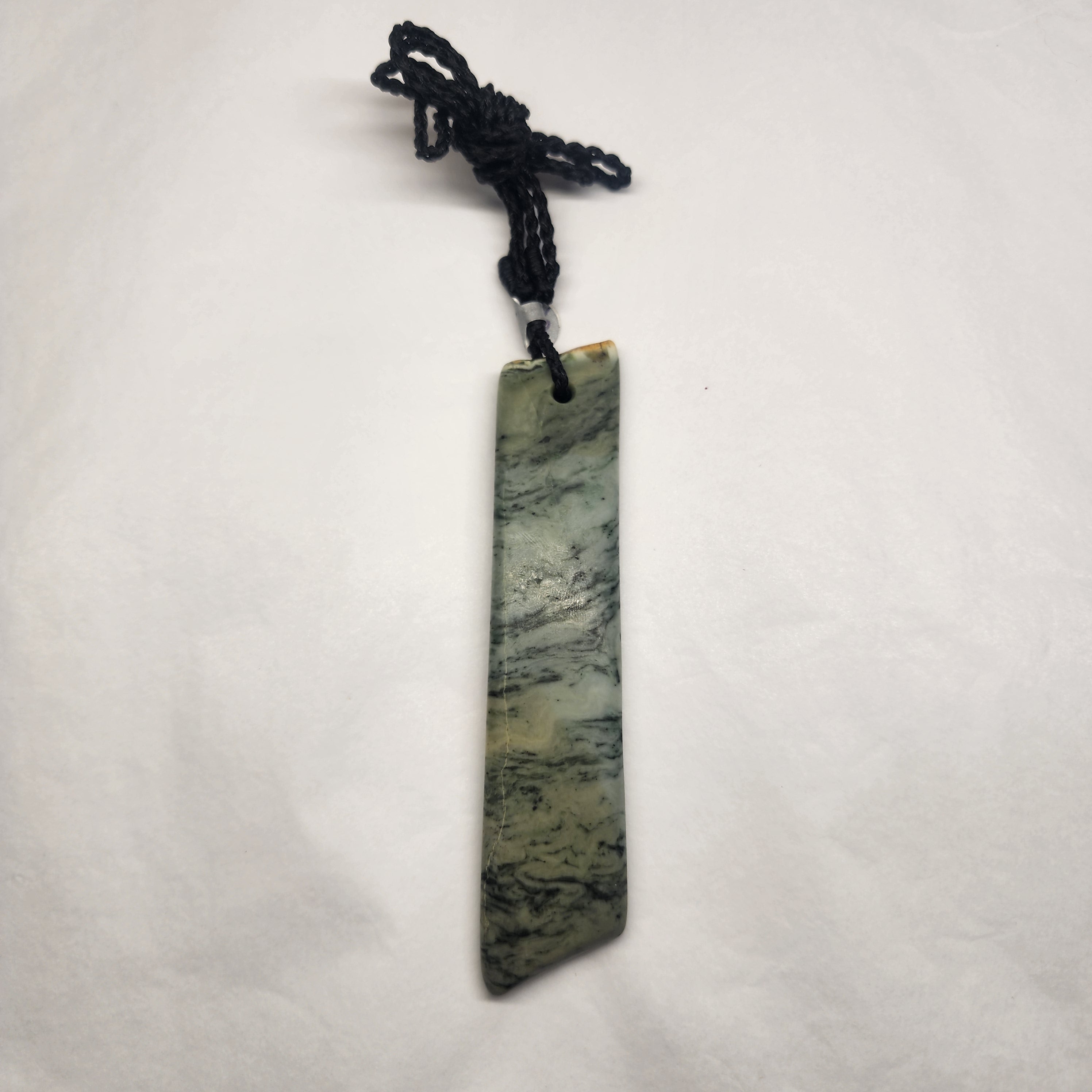 Pounamu Pendant - Tasman