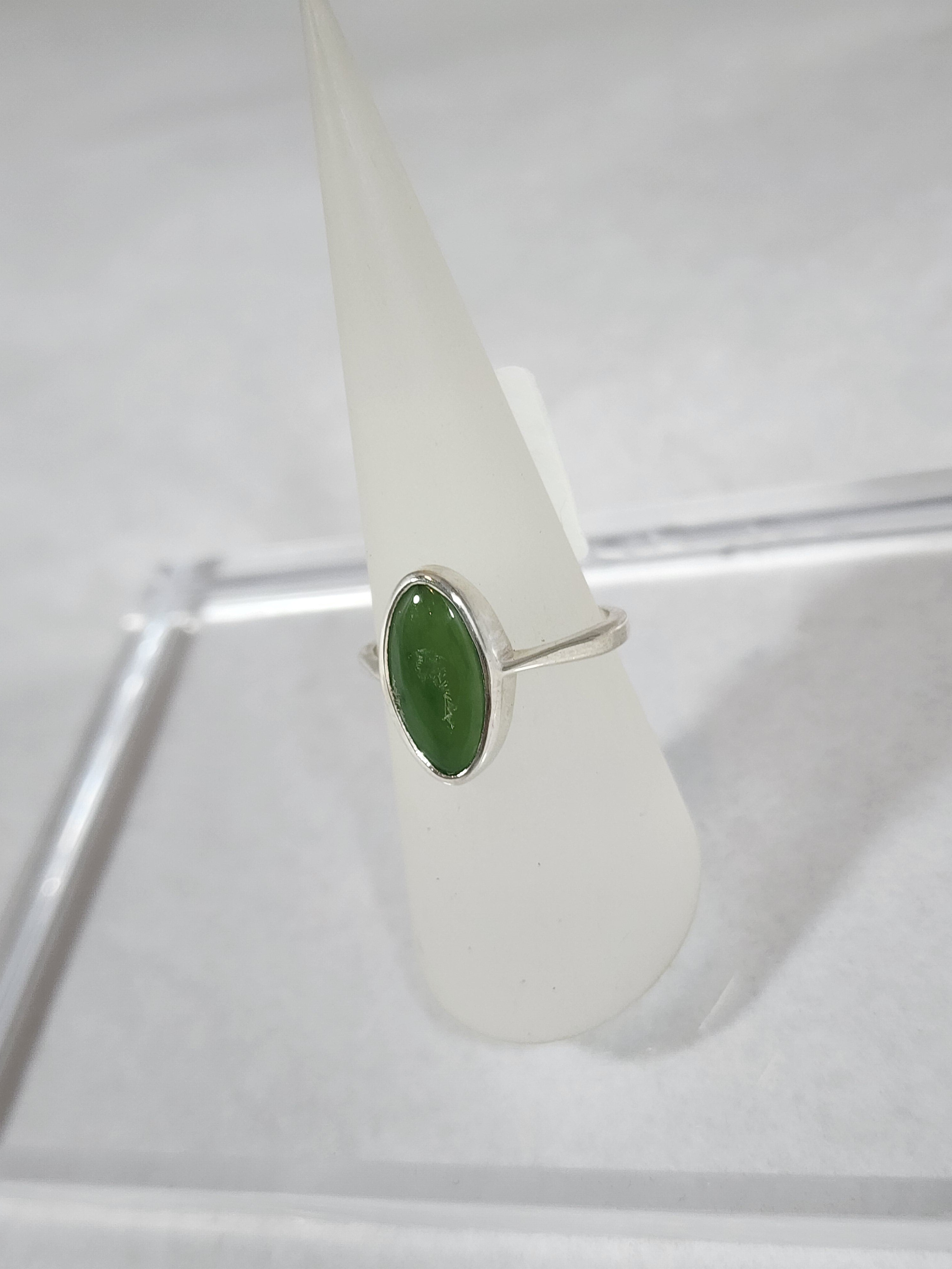 Pounamu Oval - Ring