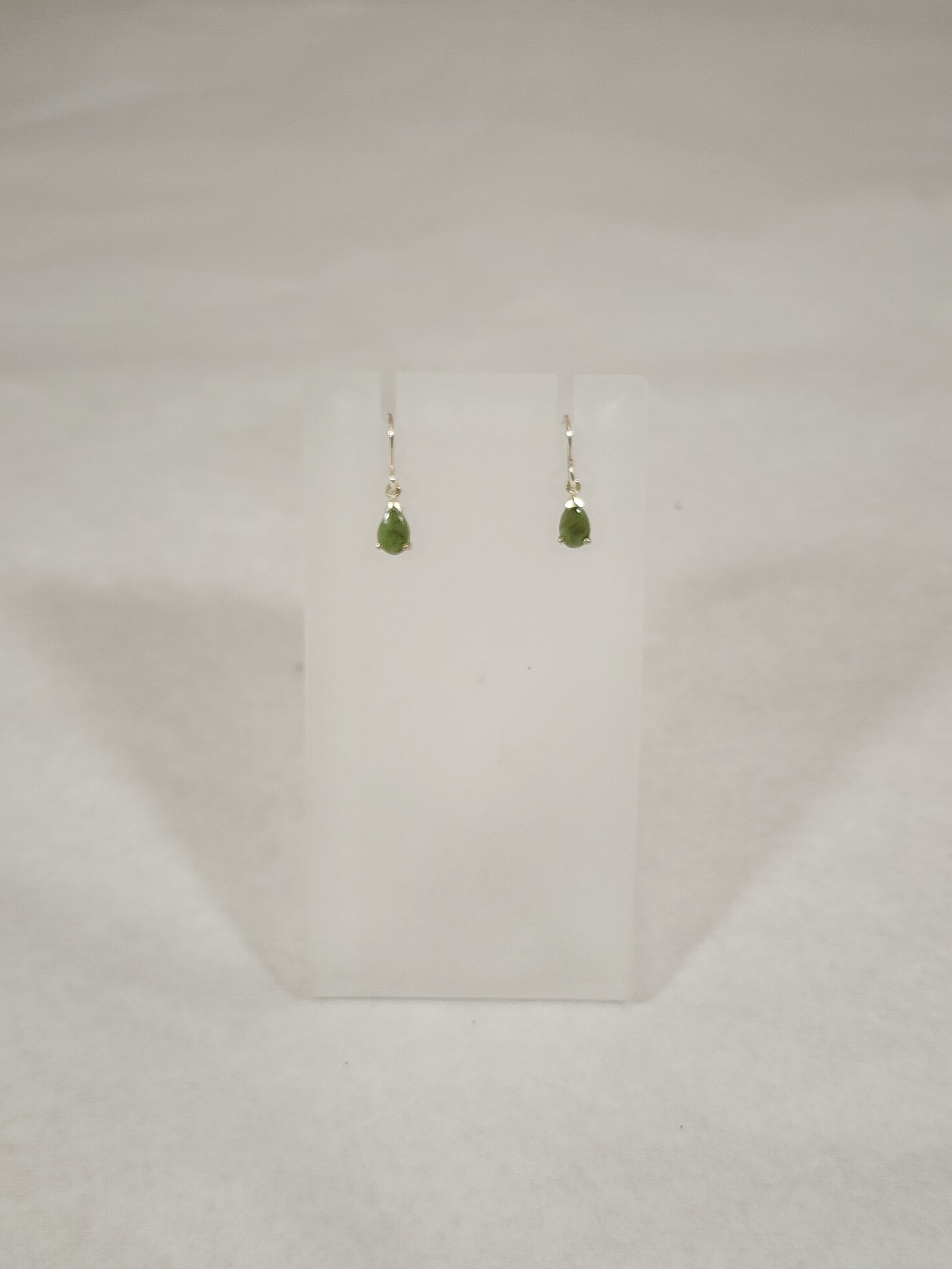 Pounamu Teardrop - Earring
