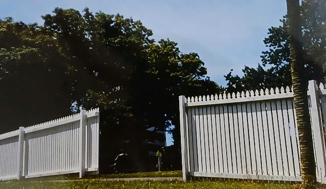 Picket Fence
