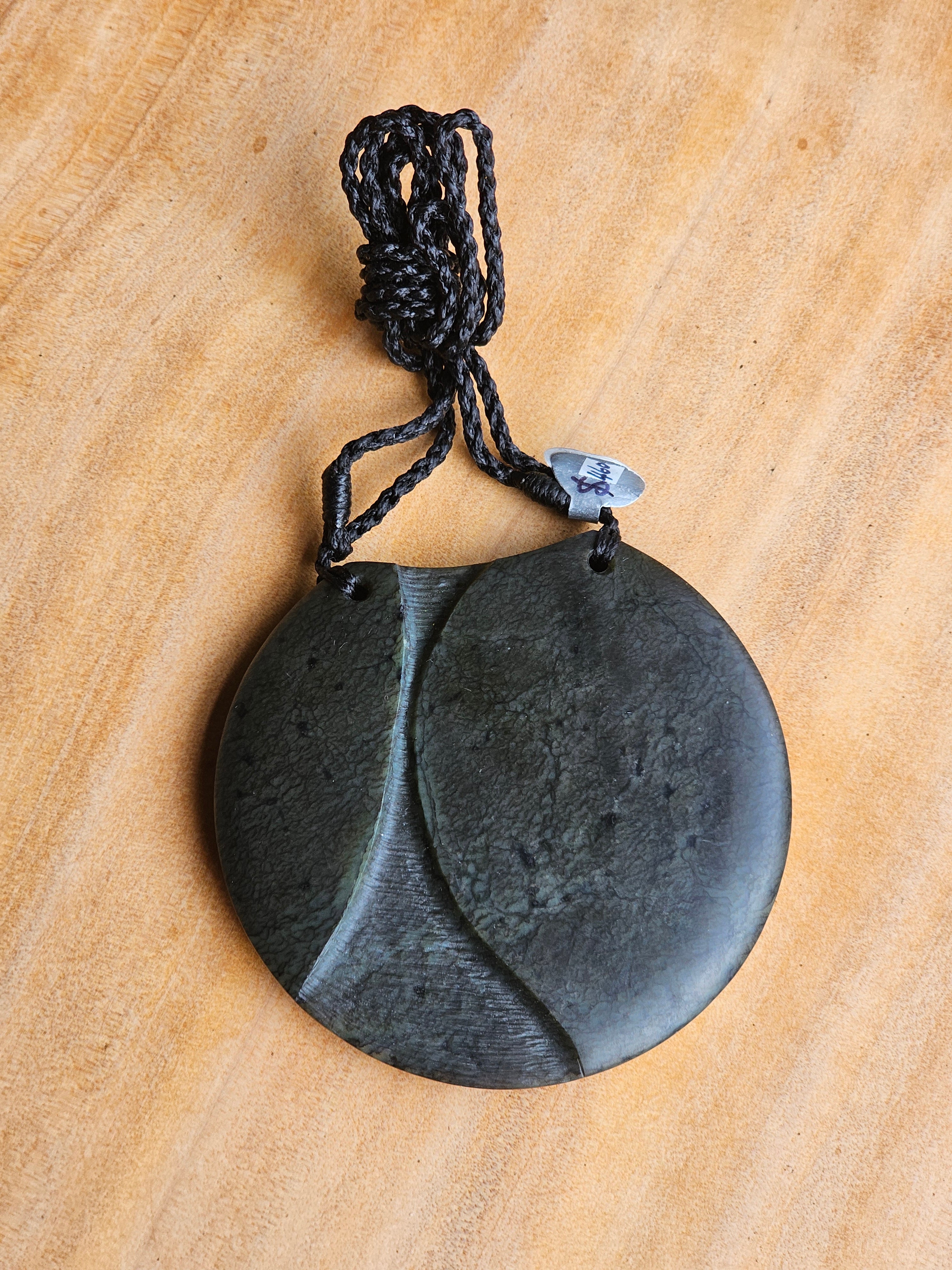 Pounamu Pendant - Tasman