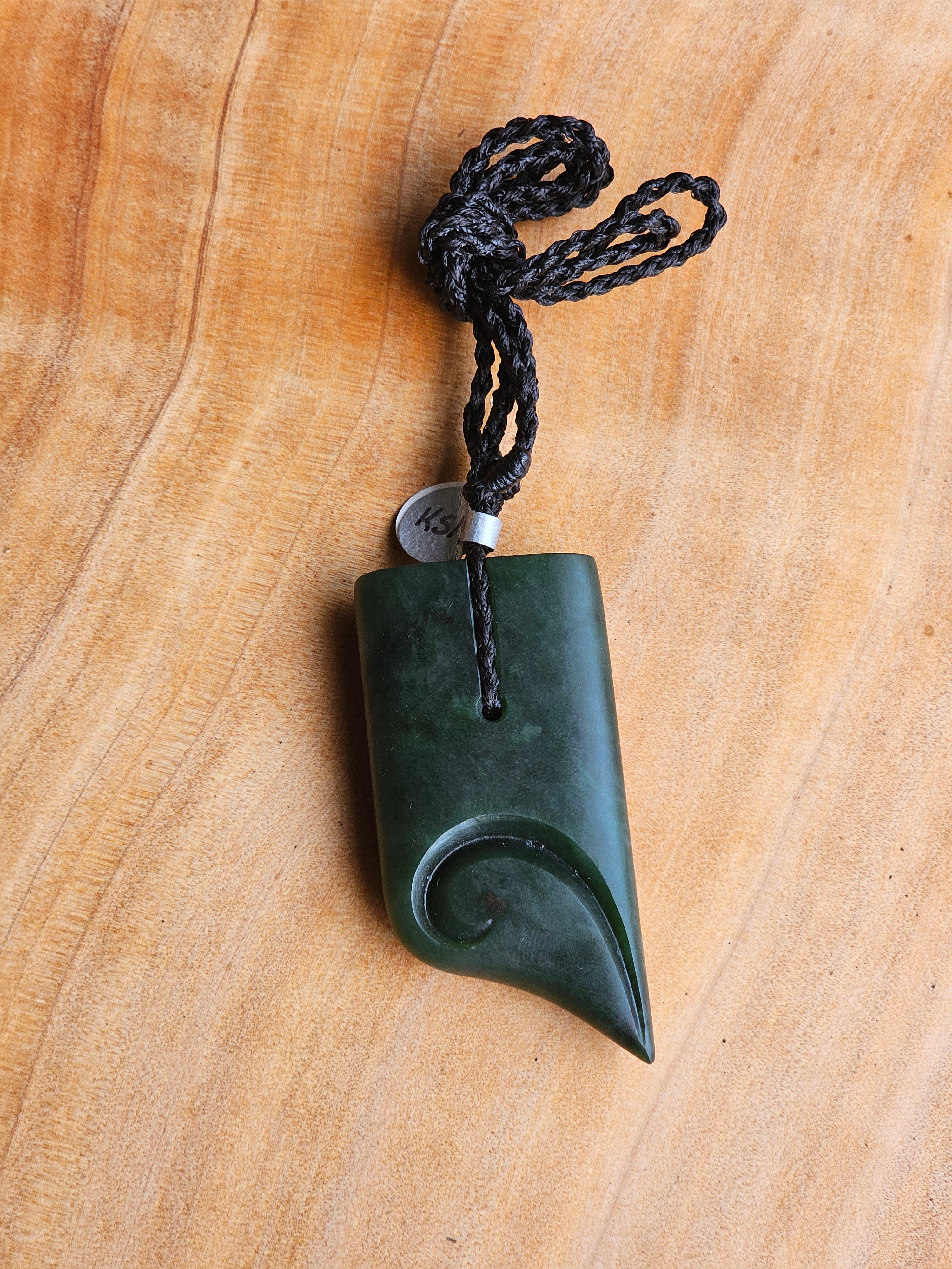 Pounamu Pendant - Arahura Inanga