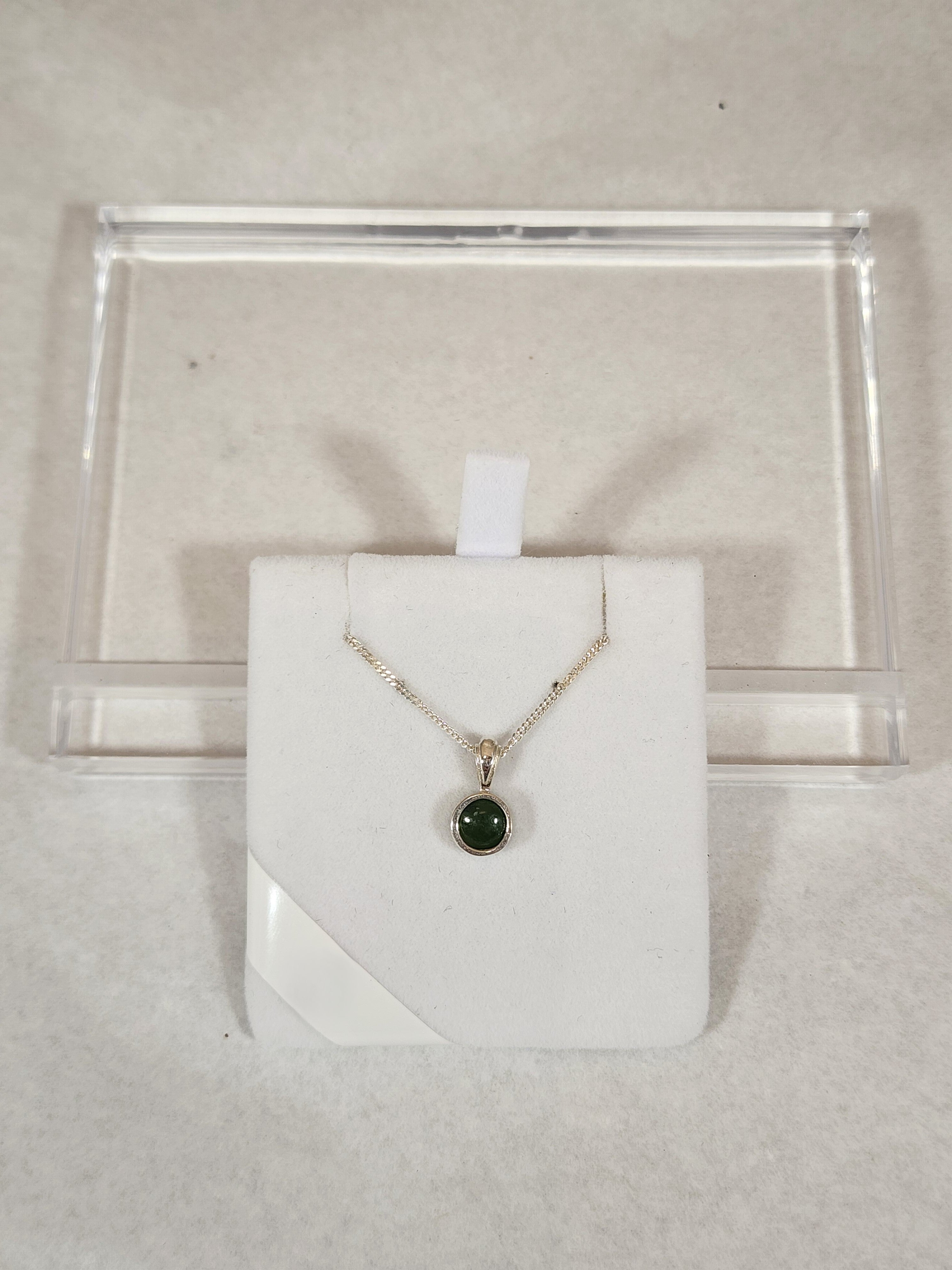 Pounamu Round - Pendant
