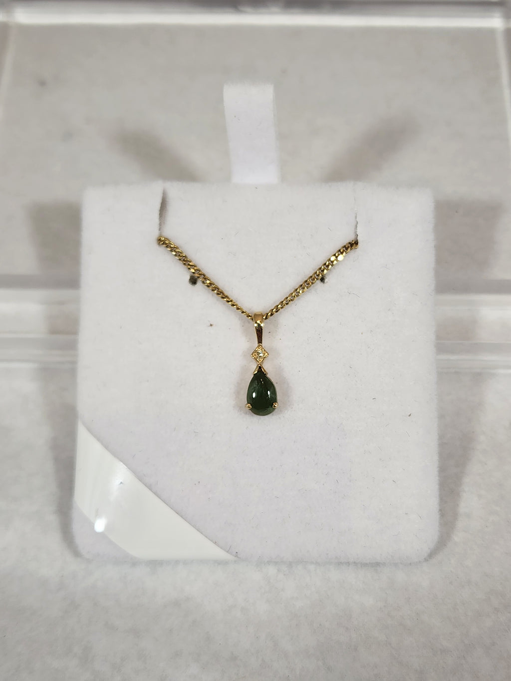 Pounamu Teardrop 9ct with Diamond - Pendant