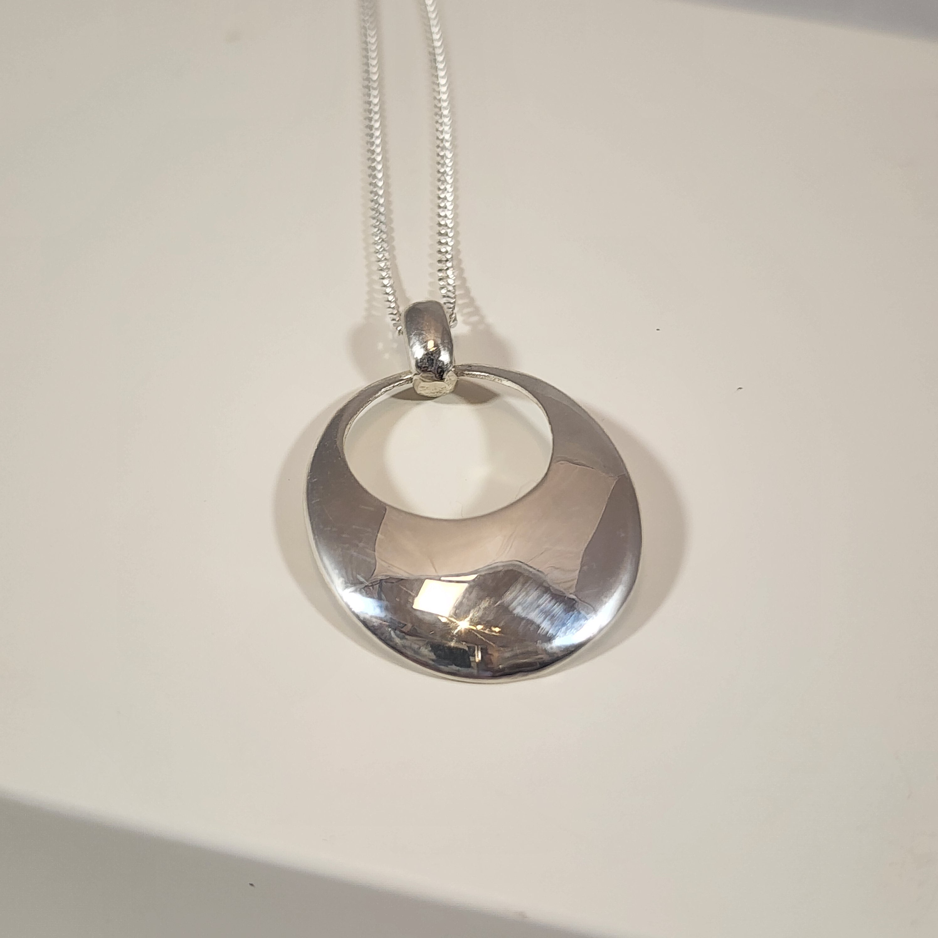 Oval - Pendant