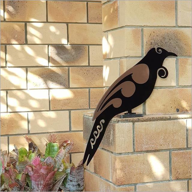 2 Tone Moko Birds