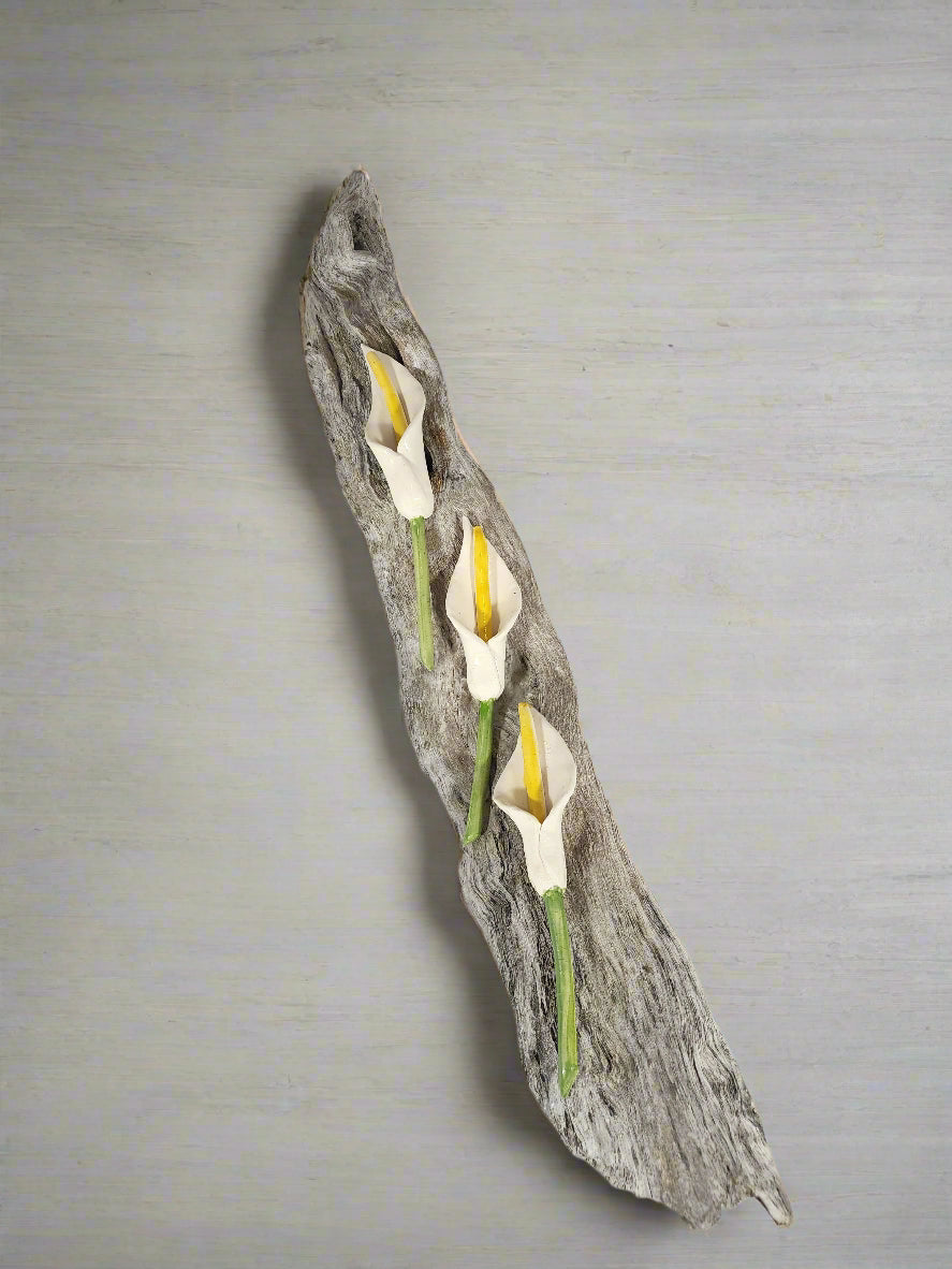 Medium Three Lillies on Driftwood