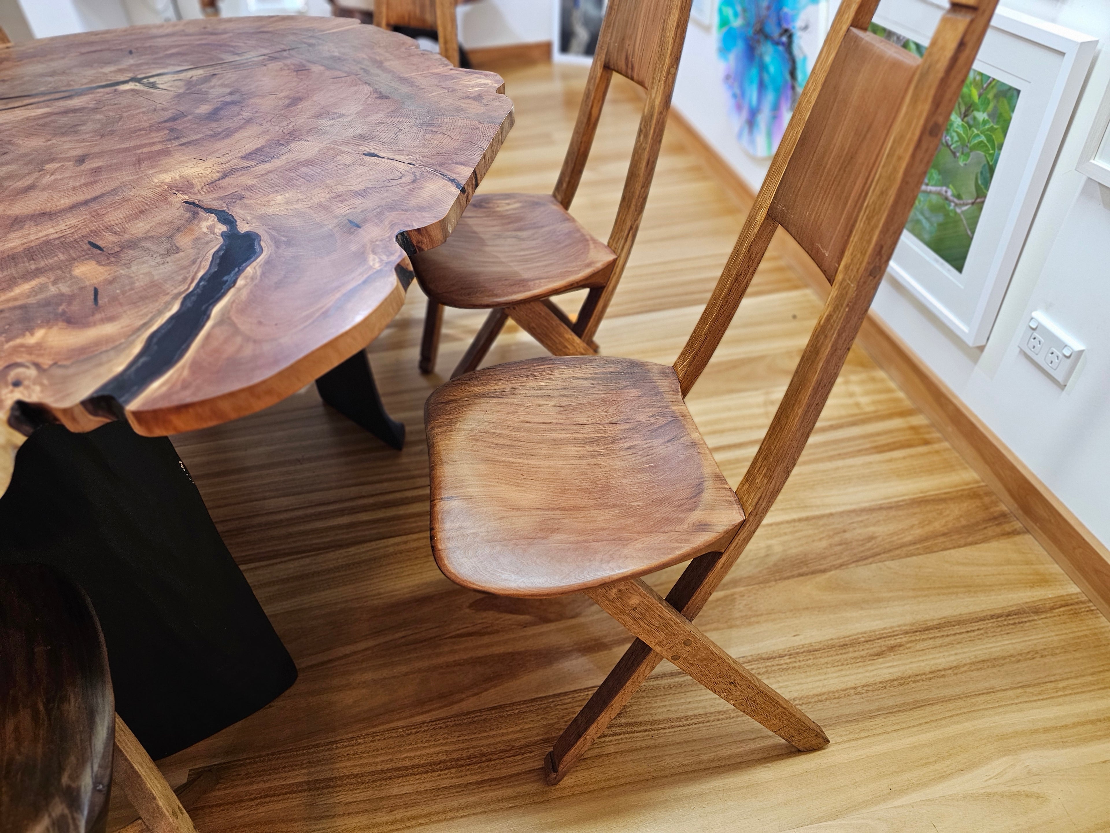 Dining Room Table and Chairs