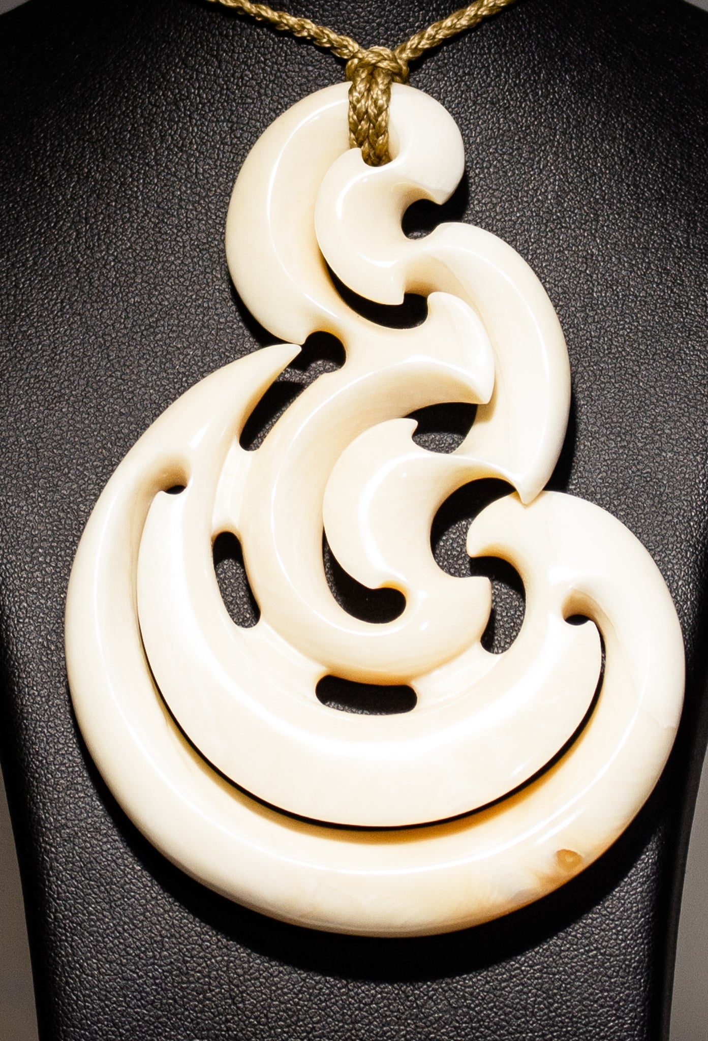 Koru Pendant - Whaletooth